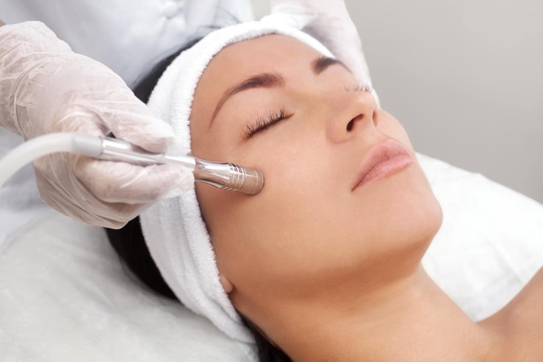 Microdermabrasion Face & Neck